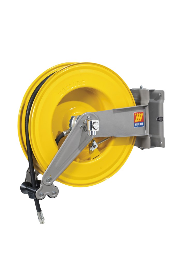 SWIVELLING AUTOMATIC HOSE REELS FOR OIL